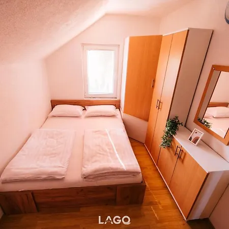 Villa Lago Jezero Modrac Вилла