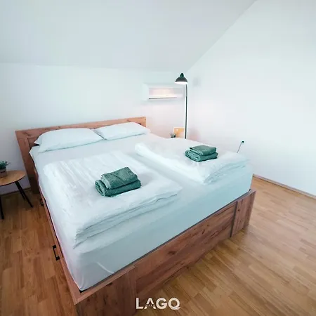 Villa Lago Jezero Modrac Вилла